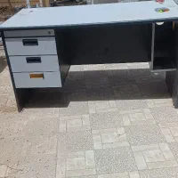 فروش دو عدد میز