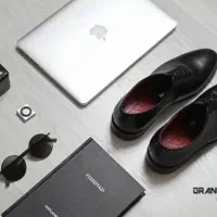 فروشنده کفش فروشی