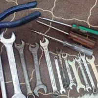 تعدادی آچار اصلی سالم