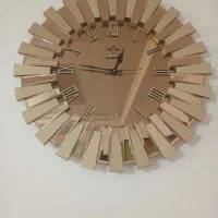 ساعت دیواری