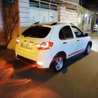 کویک(R) مدل 1401 در حد، سفید قرمز