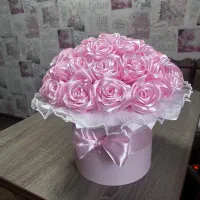 رز‌ روبانی