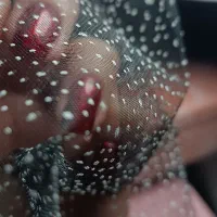 خدمات کاشت ناخن در اصفهان