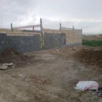 زمین-فروشی