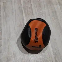 توپ ورزشی هفت کیلوی بدن سازی