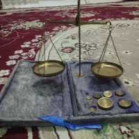 ترازو عتیقه