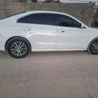 لیفان۸۲۰ در حد بدون رنگ کلکسیونی