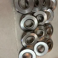 تعدادی قاب هالوژن