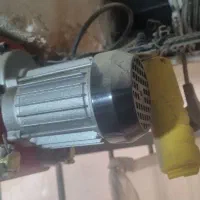 ترولی برقی و ۳ عدد ترولی دستی ساده