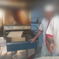 یک نفر نیروی کار جهت کار در نانوایی و صبحانه خوری