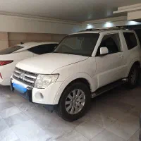 پاجرو۲در۲۰۰۷ بدون رنگ و کم کارکرد‌ فوق العاده تمیز