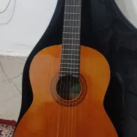 گیتار یاماها