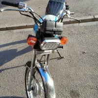 هوندا ۱۲۵ مزایده نقره ای رخش در حد نو