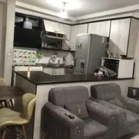 85متر-فول-در-22بهمن-جنوبی