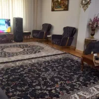 خیابان بیات دو خوابه فول امکانات