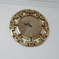ساعت دیواری