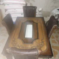 میز غذاخوری ۴ نفره