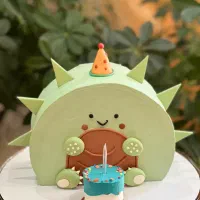 دوره تخصصی کیک های تولدی مدرن