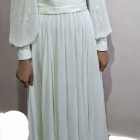 لباس نامزدی در حد نو