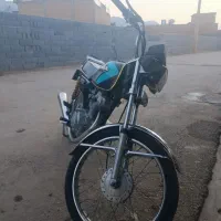 125