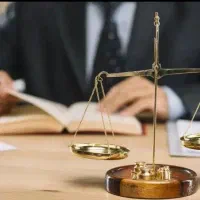 وکیل پایه یک دادگستری و مشاور تخصصی حقوقی