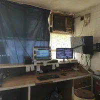 فروش تاکسی تلفنی با پارکنیگ شبانه روزی سبک و سنگین