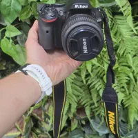 دوربین نیکون nikon d5200 kit 18-55 به همراه لوازم