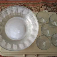 بشقاب واستکان کوچک