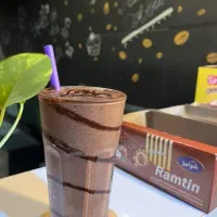 استخدام نیروی کار در کافه گیمنت