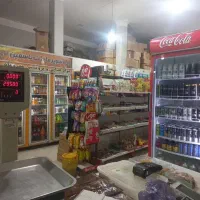 فروشنده خانم یا آقا برای فروشگاه