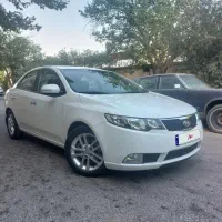 سراتو آپشنال ۱۳۹۷ بی رنگ