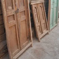 درب چوبی قدیمی