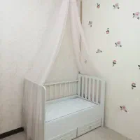 تخت کودک در حد نو