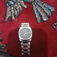 ساعت دخترانه سالم کار میکنه