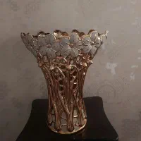 گلدان طلایی تزئینی بزرگ بسیار زیبا