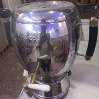 یک سماور گازی در حد