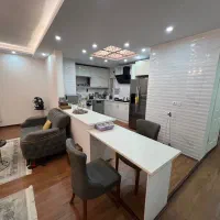 اپارتمان-فول-لاکچری-فاز8ویو-دار-باران105متری-پارکت