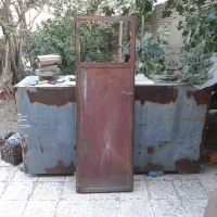 در اهنی باغ انبار پشت بام اتاق
