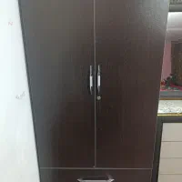 کمد در حد نو دوتا کشو سالم