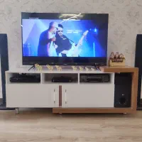 م یز تلویزیونی های گلاس براق زیر قیمت