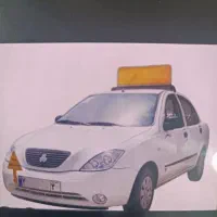 آموزش رانندگی برای خانمها با سابقه ۱۵ سال مربیگیری