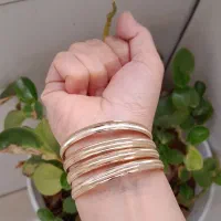النگو خاص ورق بزنید