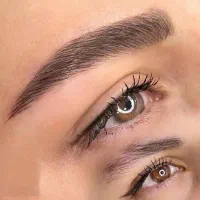مدل برای میکرو ابرو