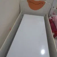 تختخواب یکنفره