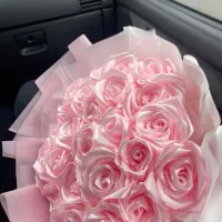 دسته گل رز جاودانه دست‌ساز  هدیه خاص و ماندگار