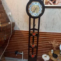 ساعت ایستاده چوبی در حد نو