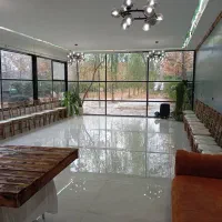 کد-330-سالن-شیشه-ای-تولد-تیم-رنت-گاردن