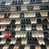 کفش پا لوکس