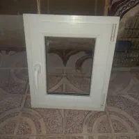پنجره حمام وسرویس بهداشتی