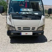 ایسوزو۵۲۰۰مدل۸۸
